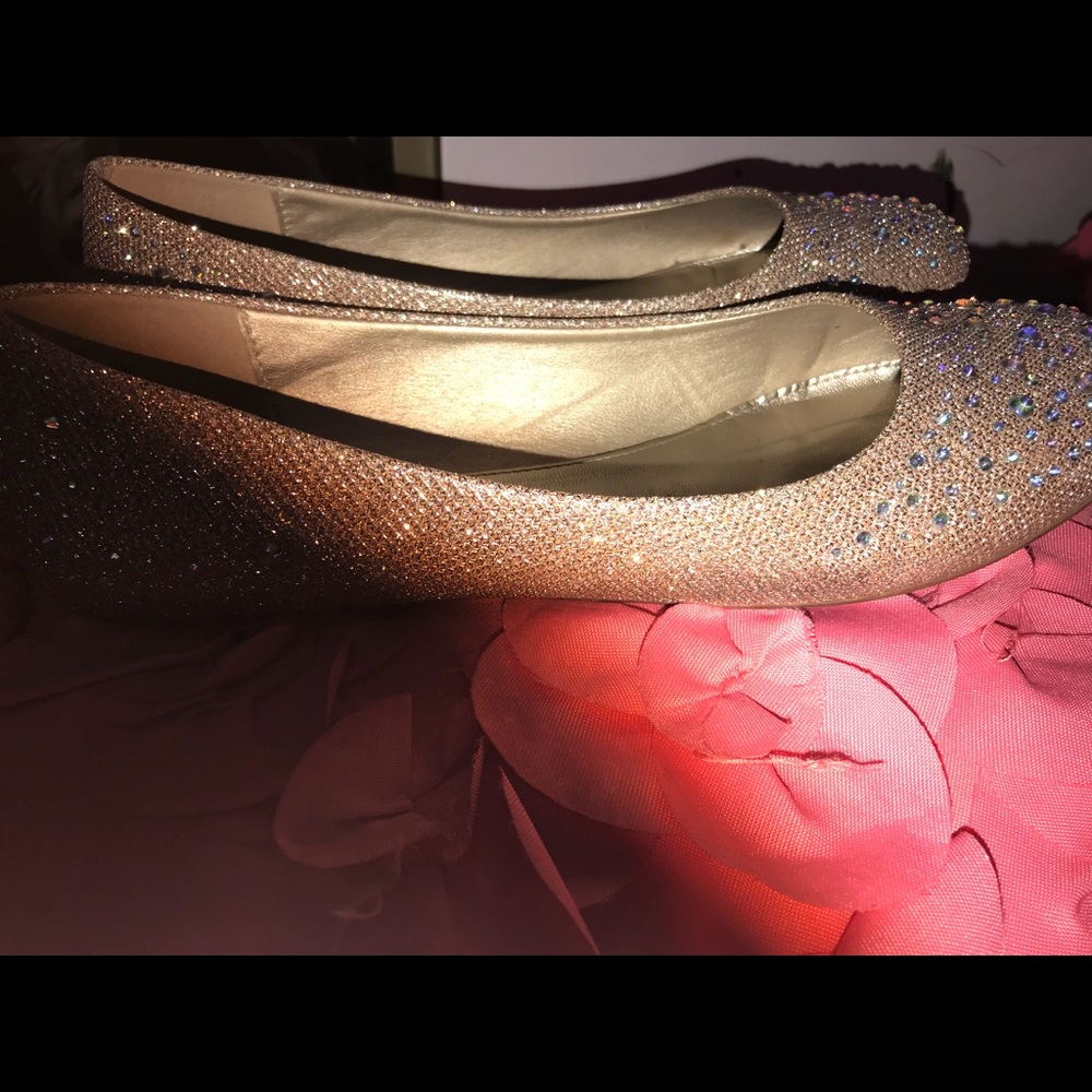 Gold glitter shoes